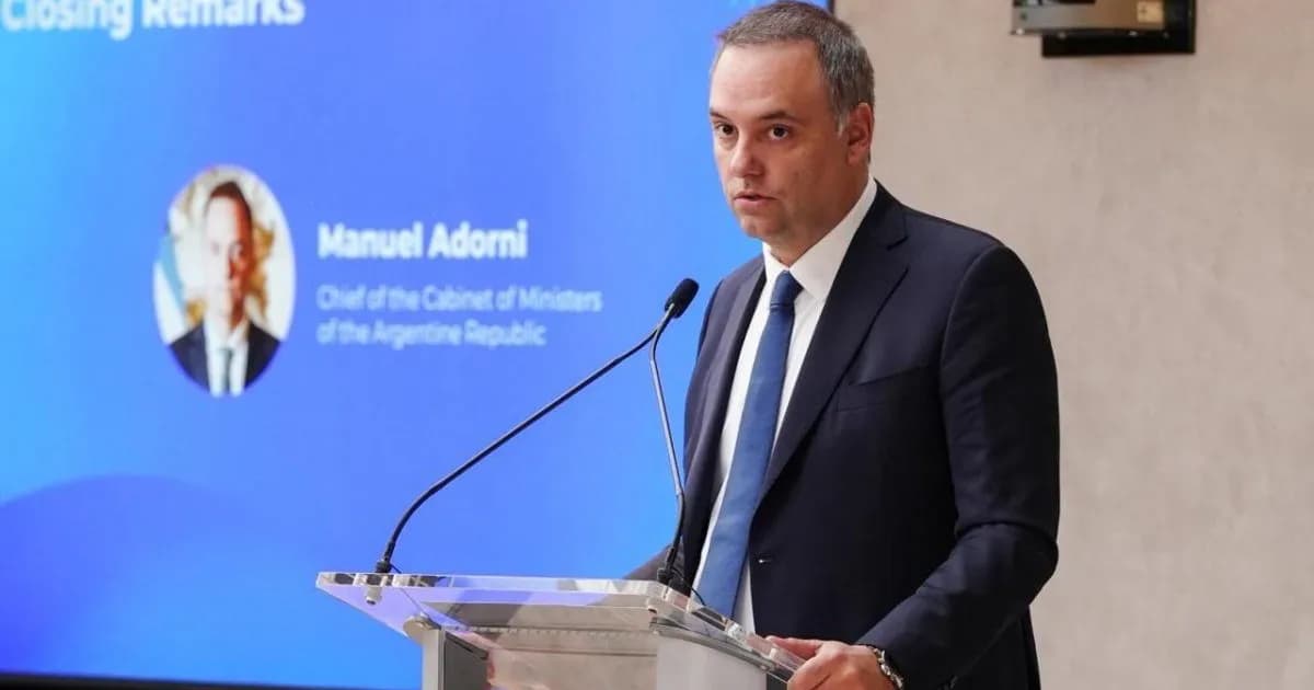 Manuel Adorni enfrenta nueva denuncia por incumplimiento constitucional en el Congreso