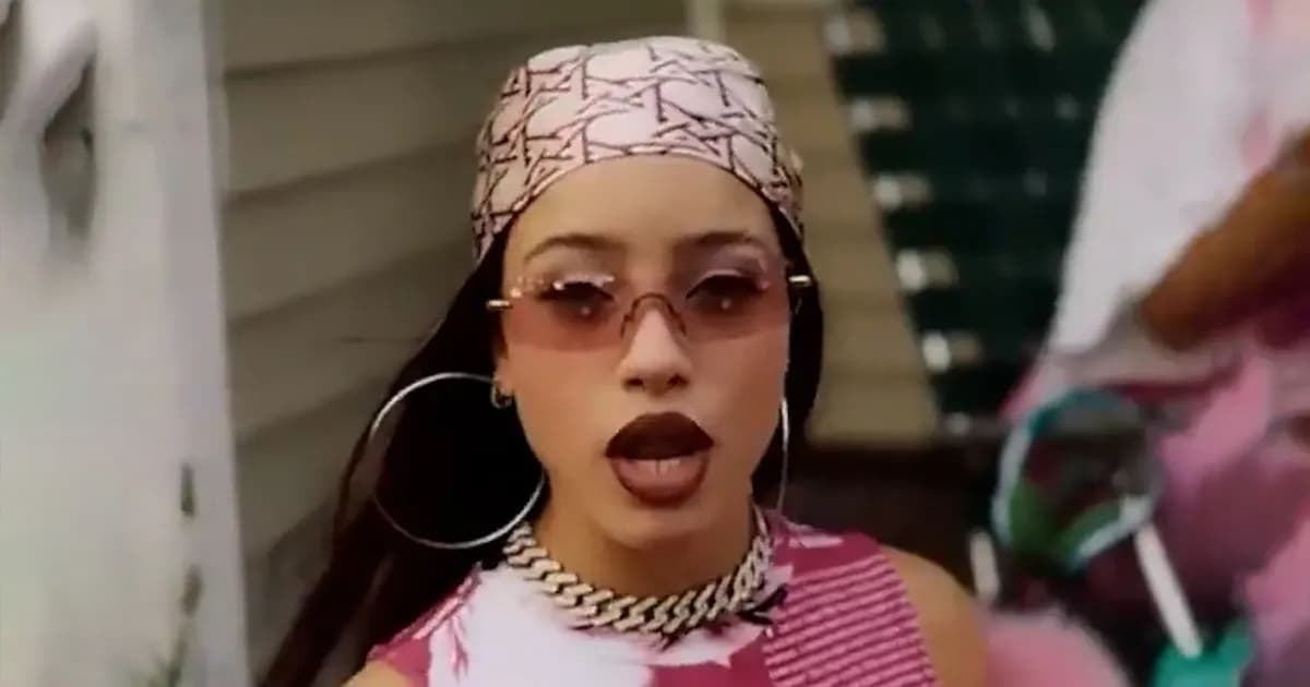 Emilia Mernes se pronuncia sobre el conflicto con Tini Stoessel y María Becerra: "Es doloroso"