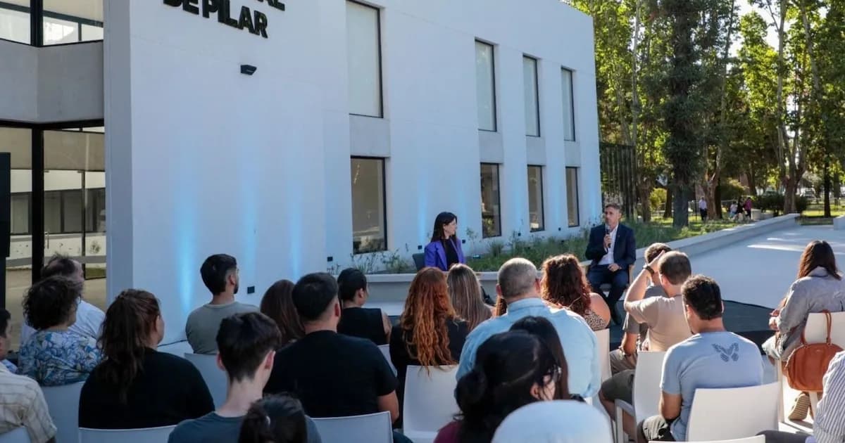 La Universidad Nacional de Pilar inaugura un moderno edificio para potenciar la educación