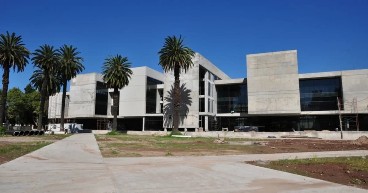 Inicia juicio por homicidio en Rosario: hombre acusado de matar a su pareja al empujarla a la calle