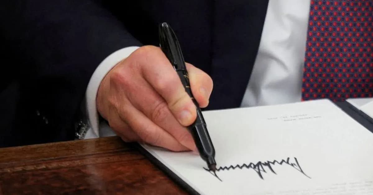 La firma de Trump aparecerá en los nuevos billetes de un dólar