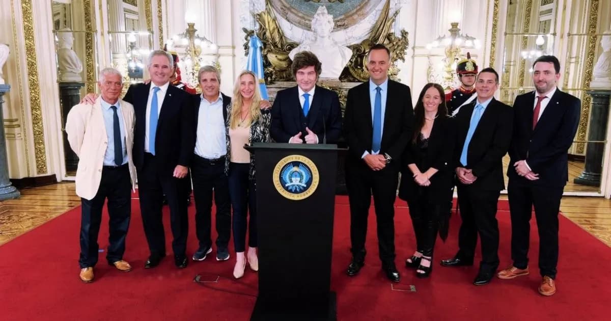 Milei se expresa sobre el fallo que respalda la estatización de YPF: "Expropiar está mal"