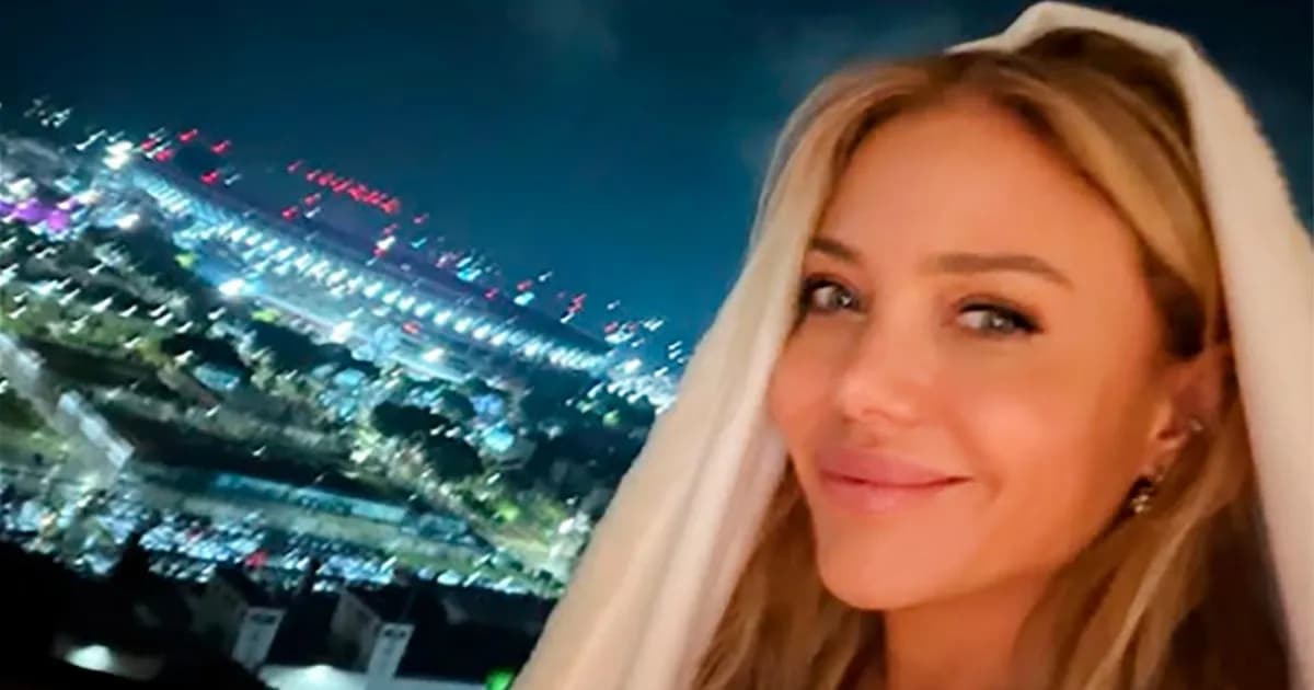 Evangelina Anderson disfruta del show de AC/DC y responde a críticas sobre su atuendo