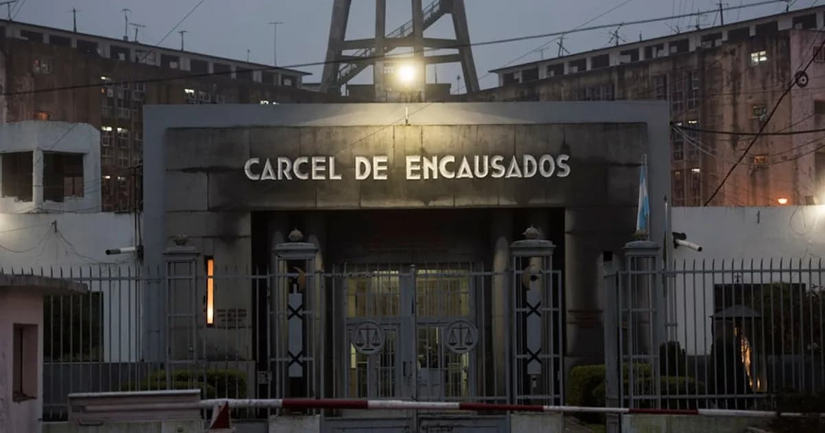 Proponen prohibir celulares en cárceles tras extorsión que costó la vida a un soldado