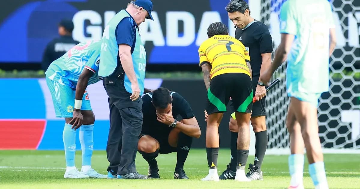 Facundo Tello: El árbitro argentino que emocionó en el repechaje Congo-Jamaica