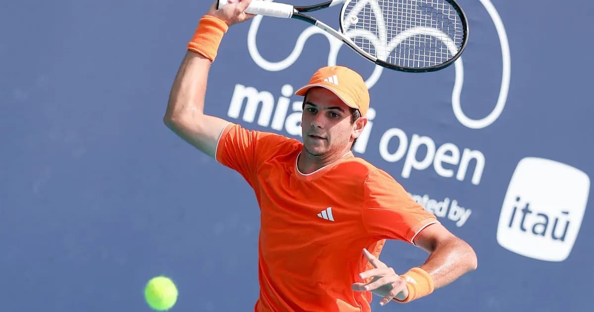 Rafa Jódar logra su primer título ATP en Marrakech tras vencer a Trungelliti