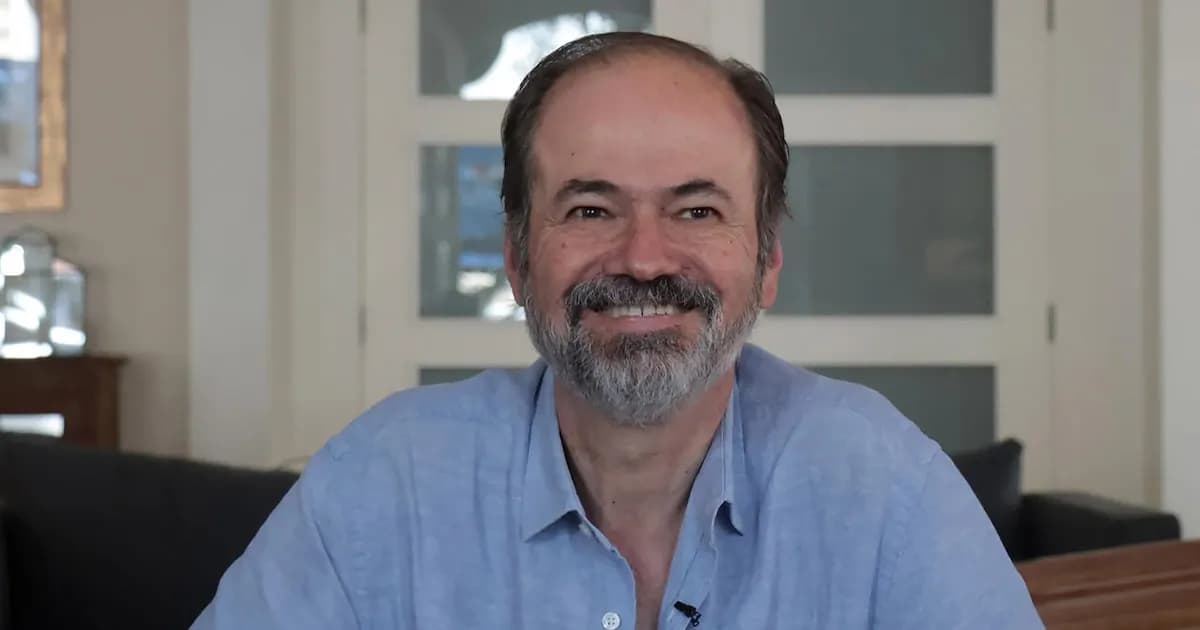 Juan Villoro: La Revolución del Fútbol Femenino y su Impacto en el Deporte