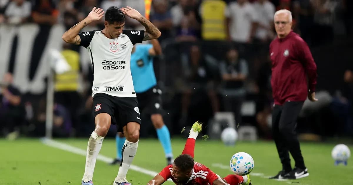 Corinthians despide a Dorival Júnior tras caída ante Internacional y se asoma al descenso