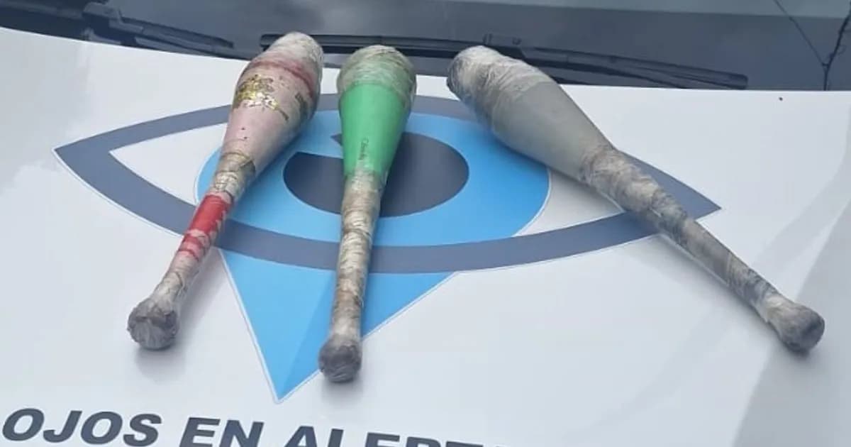 Violento enfrentamiento en Córdoba: malabarista agredió a policías con sus clavas