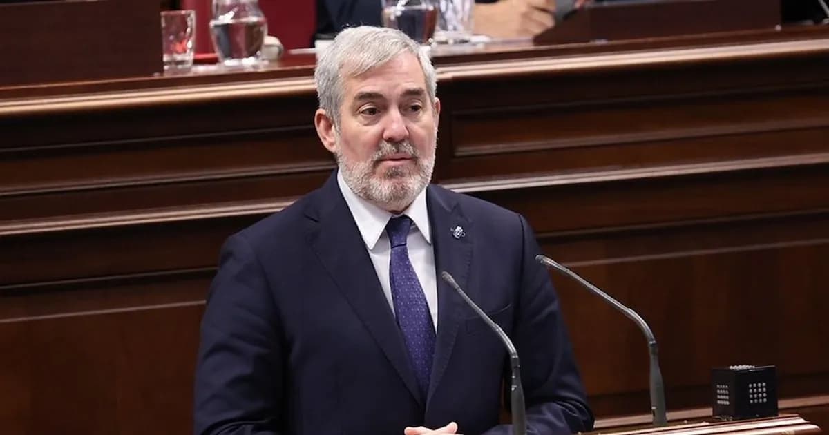 Clavijo critica la falta de quórum y el uso político de la migración en Canarias