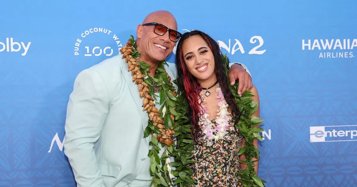 Simone Johnson: La hija de The Rock marca su camino en la lucha libre con Ava Raine