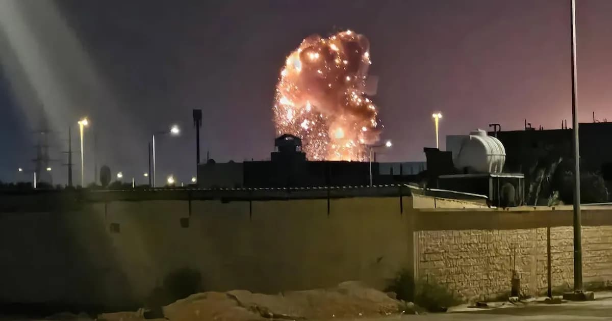 Arabia Saudí repara oleoducto Este-Oeste para eludir el estrecho de Ormuz