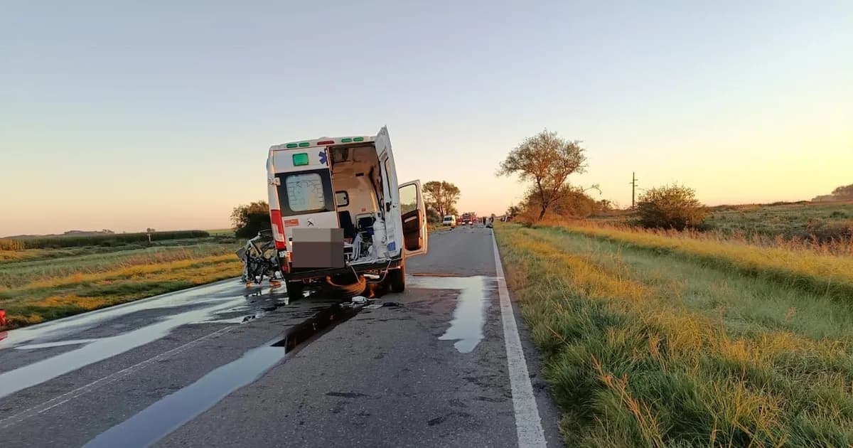 Accidente trágico en Córdoba: un muerto y cinco heridos tras choque entre ambulancia y camioneta