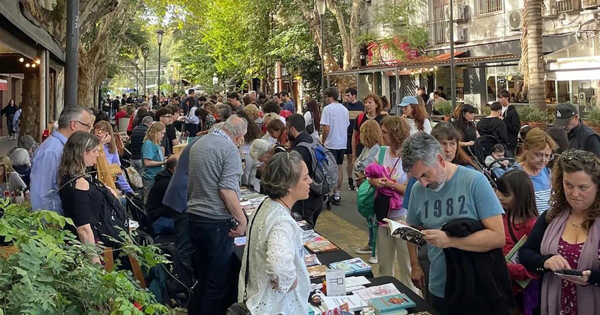 Villa Devoto hizo historia con su primera Feria del Libro