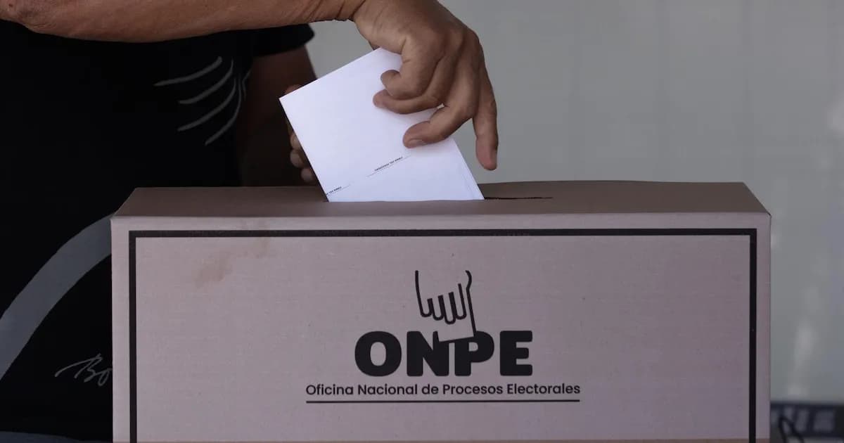 Investigación contra el jefe electoral de Perú por irregularidades en elecciones