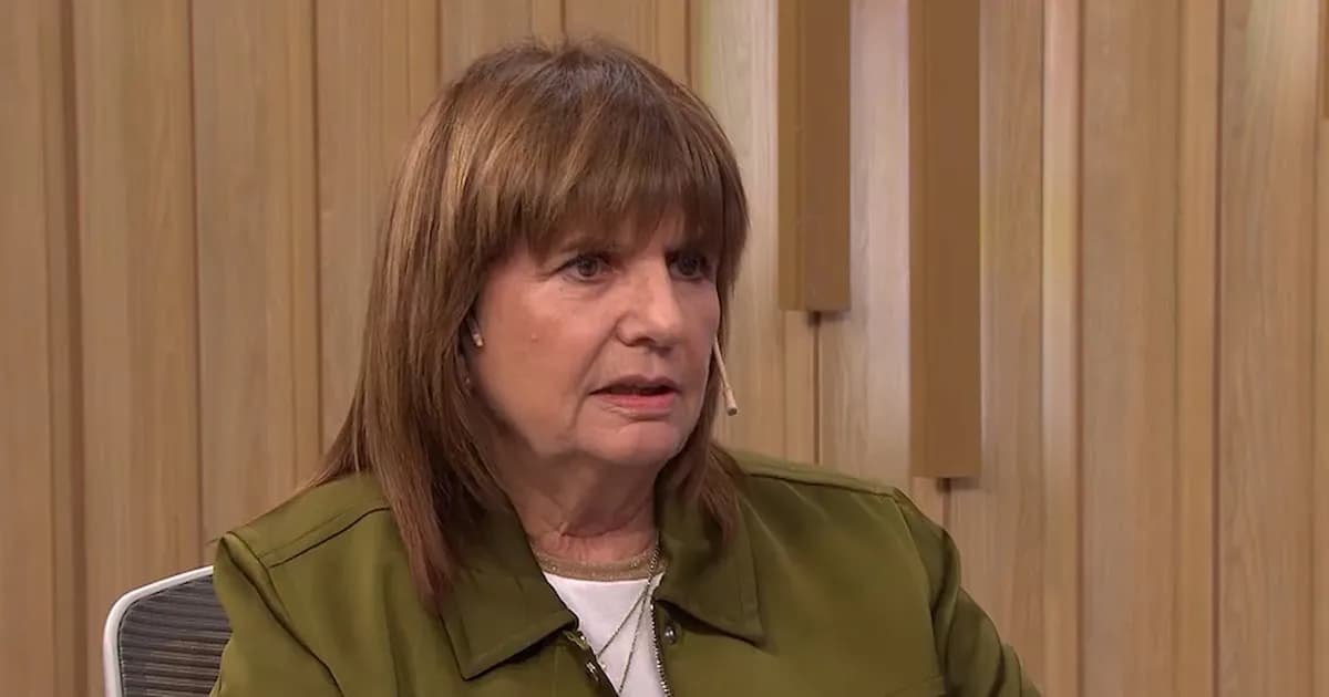 Bullrich reconoce error en la reforma laboral sobre licencias médicas