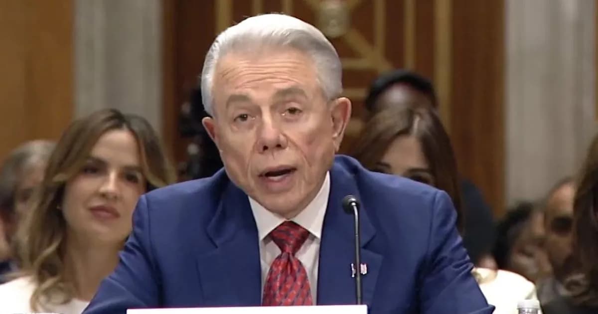 Politica: El nuevo embajador de EEUU se marca el proposito de "agrandar y fortalecer la relación" e impulsar el gasto en defensa