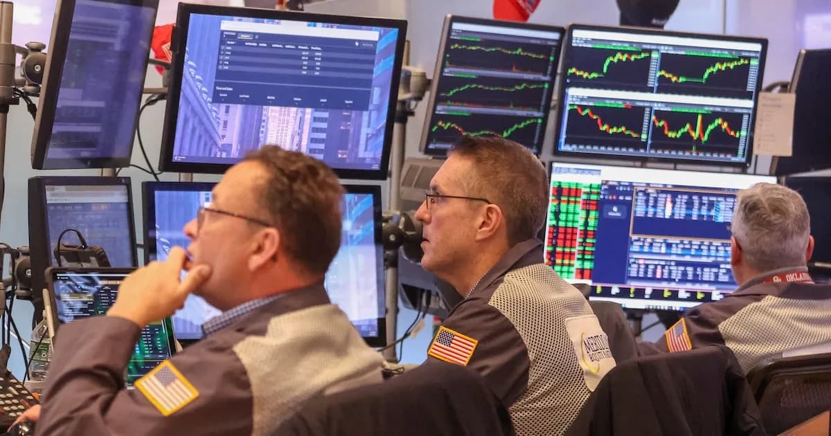 Crisis de aranceles y tensiones en Medio Oriente impactan en la Bolsa de Nueva York