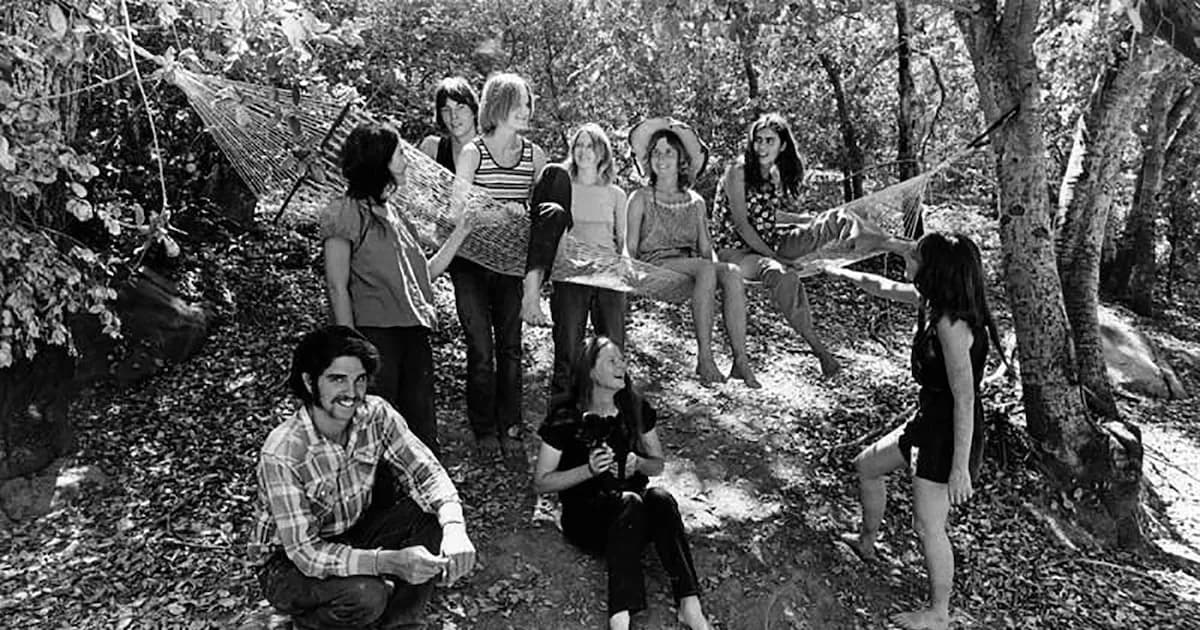 Un vistazo al rancho hippie donde Charles Manson gestó su oscuro legado
