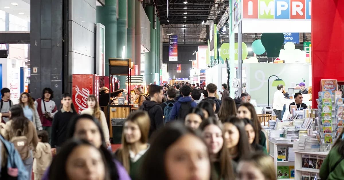 Cierre de la Feria del Libro: Multitud y ventas desiguales en medio de la incertidumbre