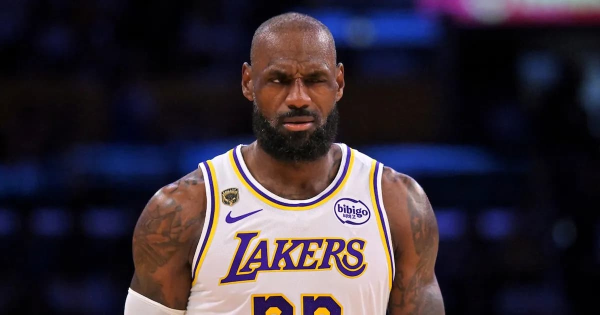 LeBron James reflexiona sobre el debate con Michael Jordan y sus sueños de infancia