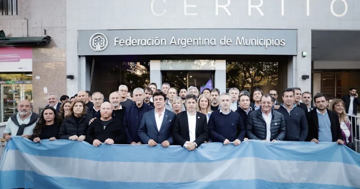 Intendentes del PJ se preparan para la sucesión de Kicillof en 2027
