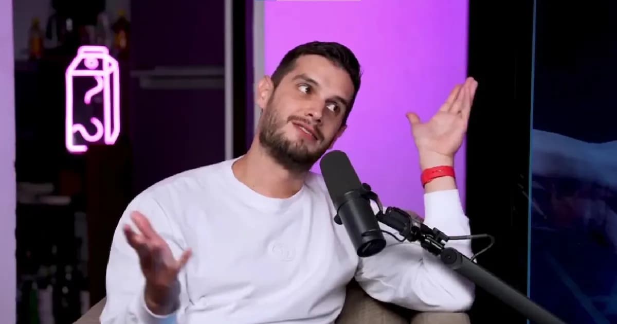 Adrián Marcelo genera controversia por sus declaraciones sobre narcotráfico en México