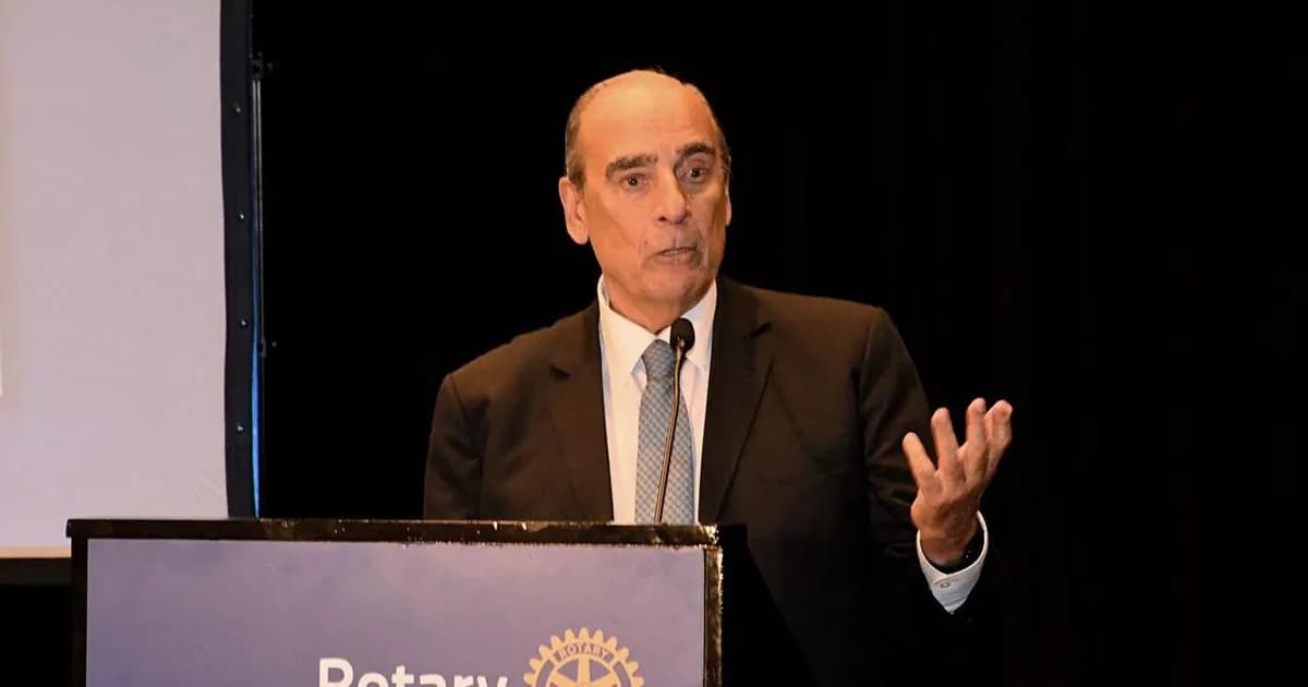 Guillermo Francos defiende a Milei y critica el caso Manuel Adorni en un almuerzo del Rotary Club