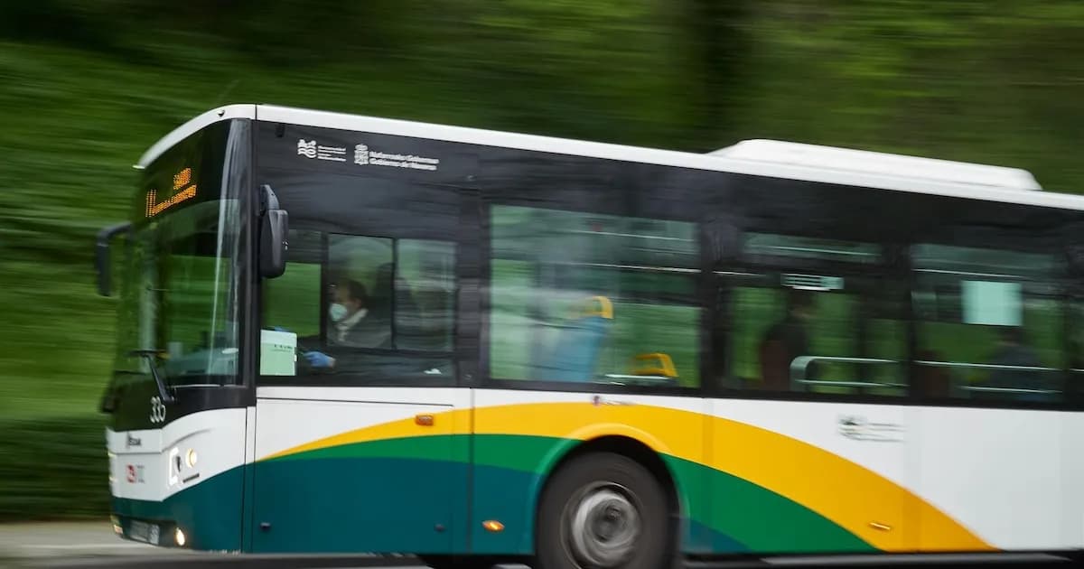 Accidente en Pamplona: mujer de 46 años atropellada por autobús urbano