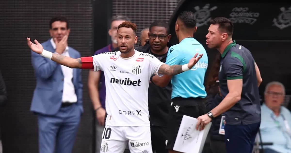 El insólito error arbitral que dejó a Neymar furioso tras la derrota del Santos
