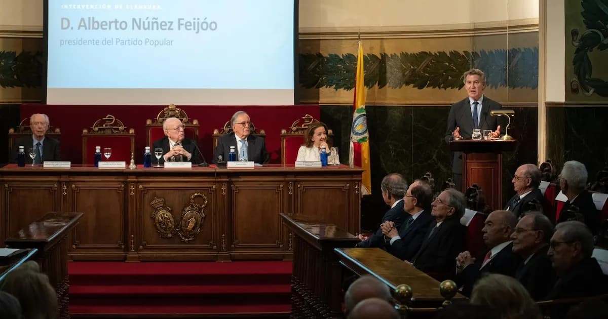 Compromiso de Feijóo: Aumentar médicos y crear fondo para enfermedades raras