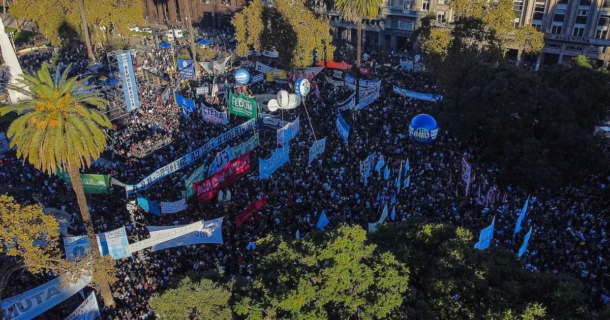 Marcha Federal por la Salud: Organizaciones se movilizan contra recortes en el sector