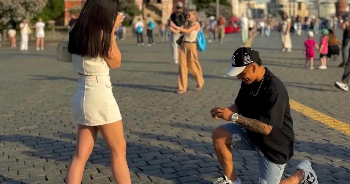El sorpresivo compromiso de un futbolista chileno y su ex pareja tras denuncias de violencia
