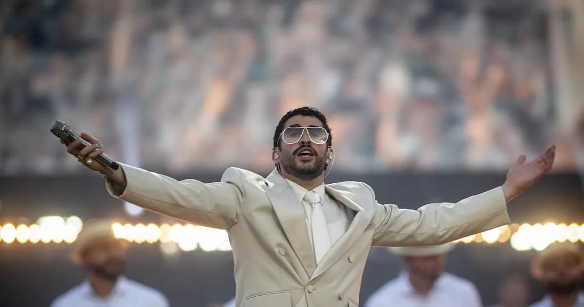 Bad Bunny cautiva a Barcelona en el inicio de su gira europea con un show vibrante