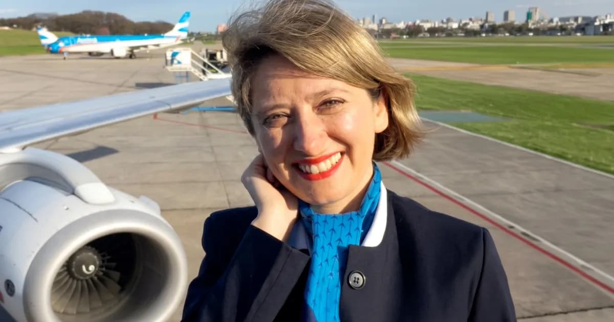 De docente a tripulante: la inspiradora historia de Alejandra de Picciotto en el aire