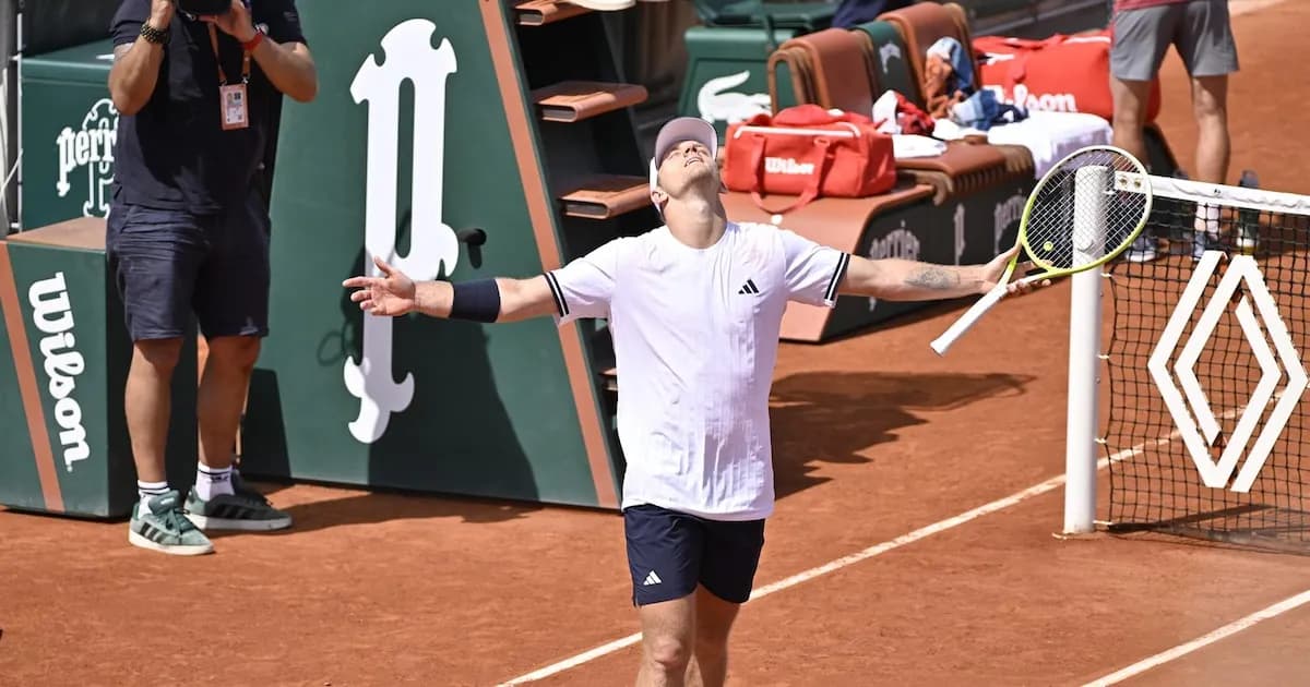 Davidovich y Bassols logran triunfos españoles en Roland Garros
