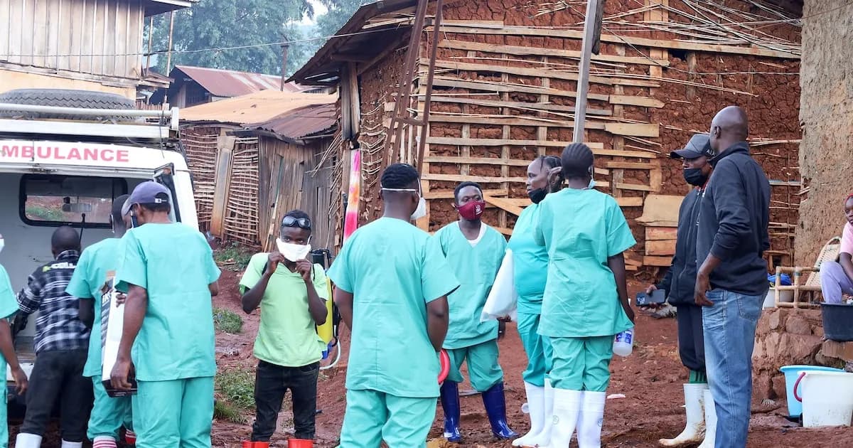 Aumentan los casos de ébola en RDC: más de 900 sospechosos y 100 confirmados