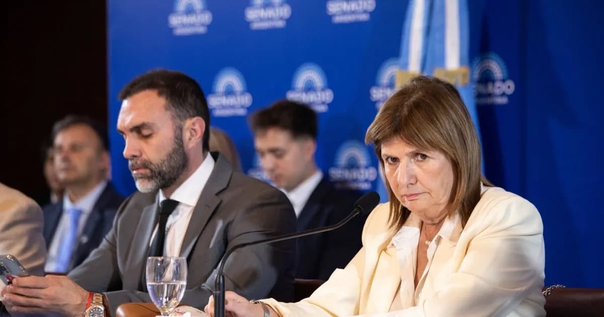 Bullrich critica el paro del fútbol argentino por denuncias contra la AFA