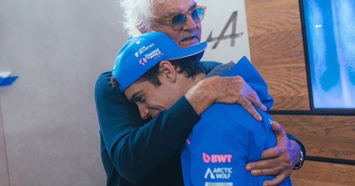 Flavio Briatore y el abrazo a Colapinto: Un logro significativo en la Fórmula 1