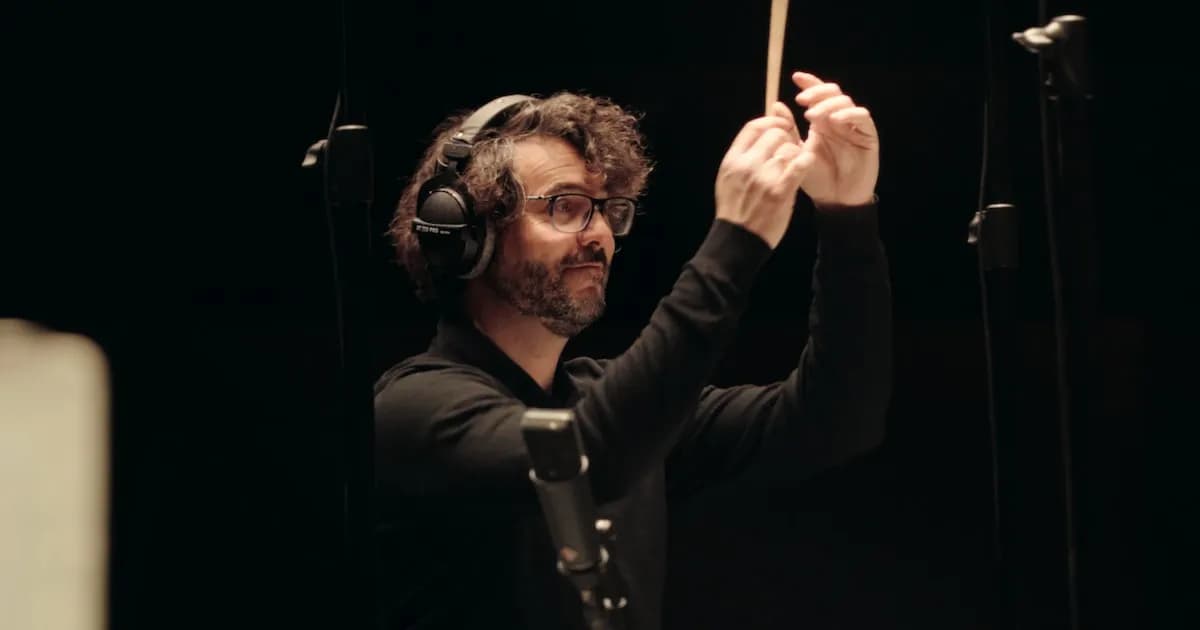 Fernando Velázquez: La Música Como Pilar Esencial en el Cine y la Ópera
