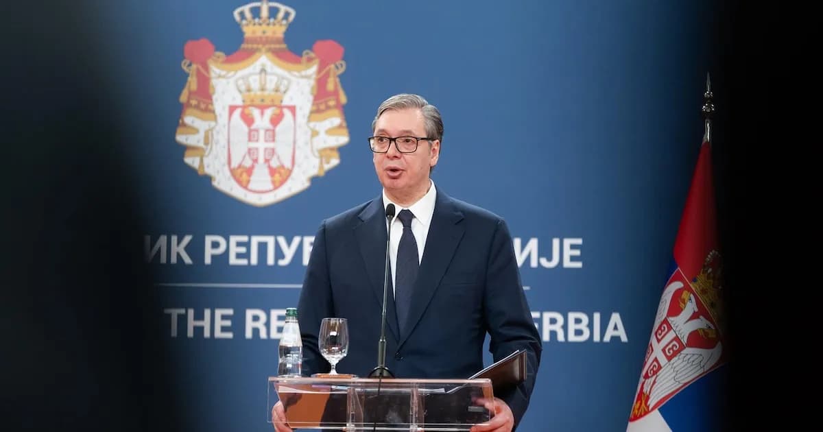 El presidente serbio considera dimitir tras protestas estudiantiles en Belgrado