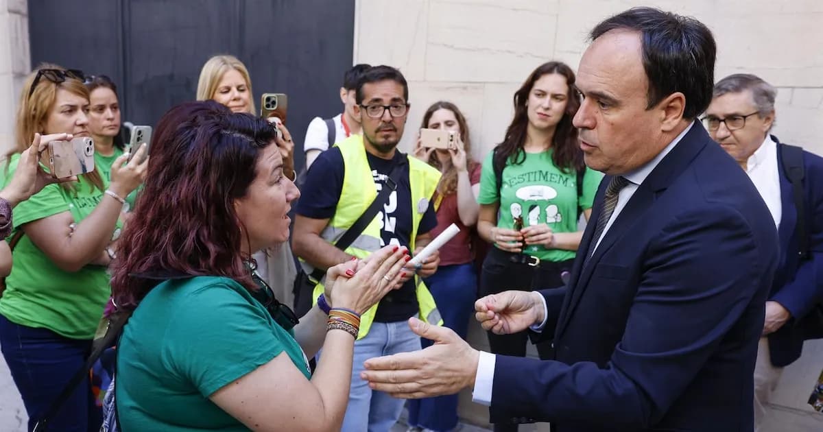 La Generalitat Valenciana busca acuerdo para poner fin a la huelga educativa