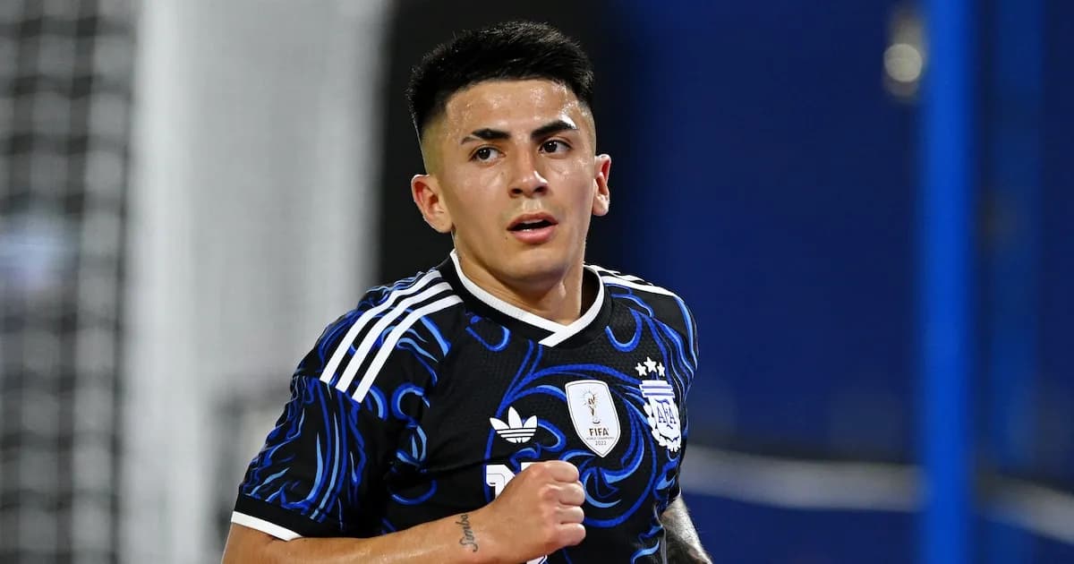 Thiago Almada se enfoca en la selección y evita hablar de su futuro en River Plate