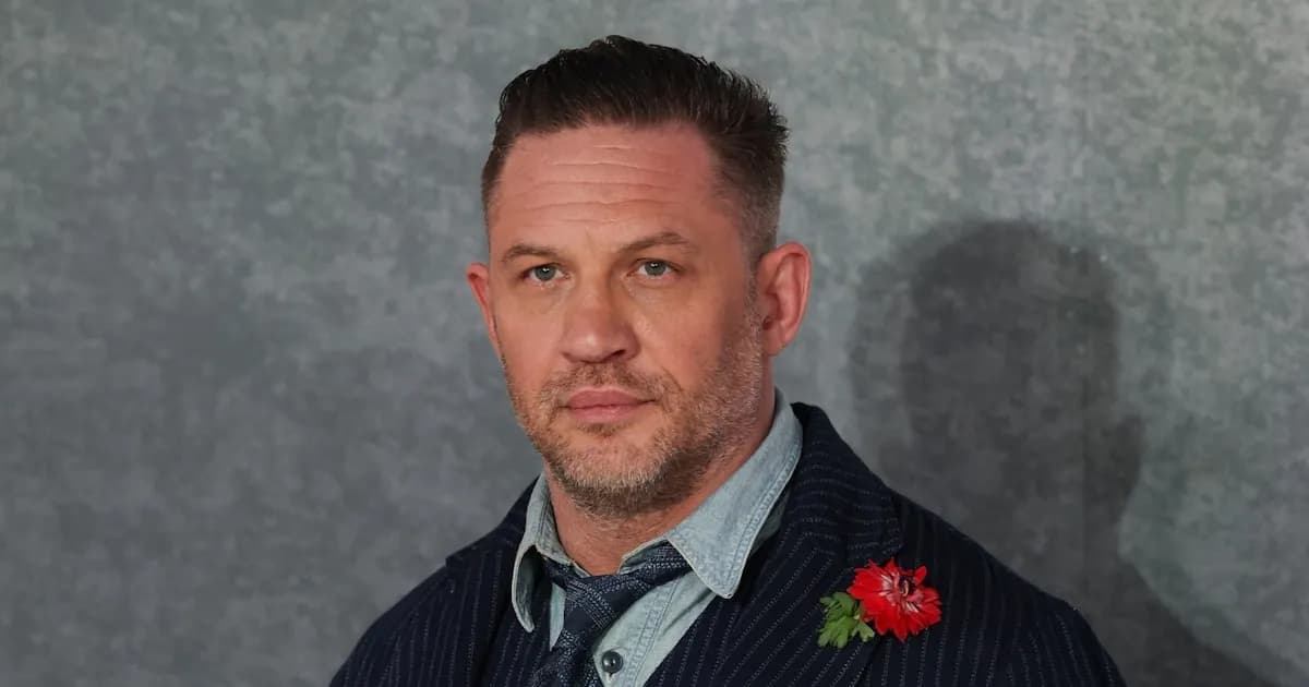 Tom Hardy genera controversia en el rodaje de ‘MobLand’ por supuestos atrasos