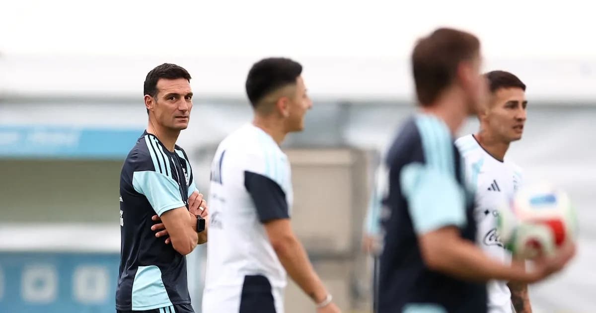 Scaloni convoca a siete futbolistas como reservas antes del Mundial 2026