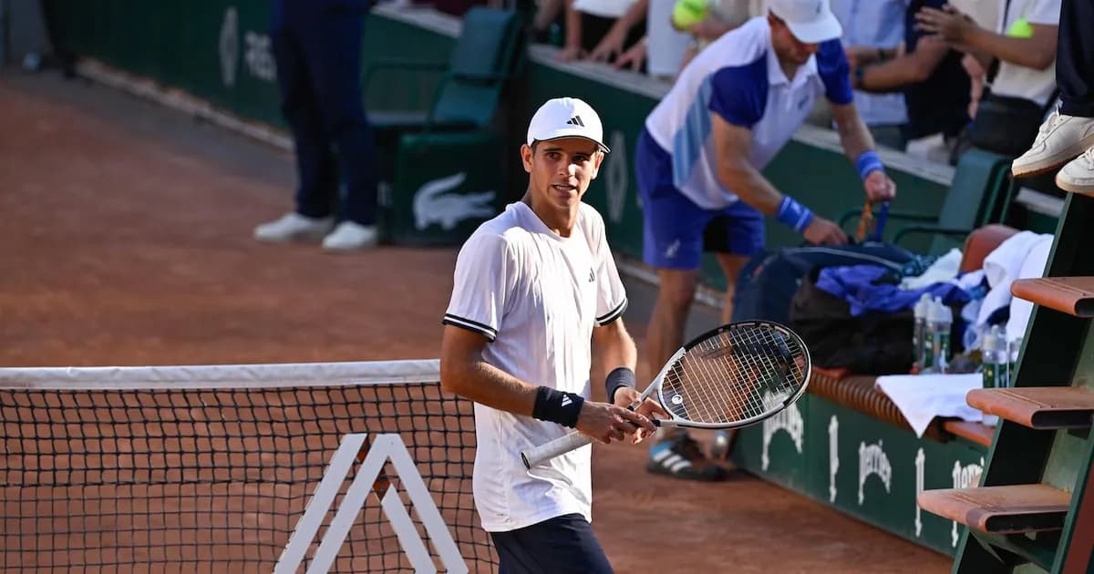 Rafael Jódar defiende su accionar y avanza a octavos en Roland Garros