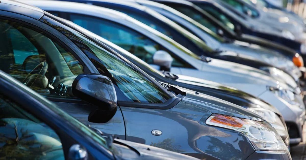 Dramática baja en patentamientos: ventas de autos 0KM caen un 25% interanual