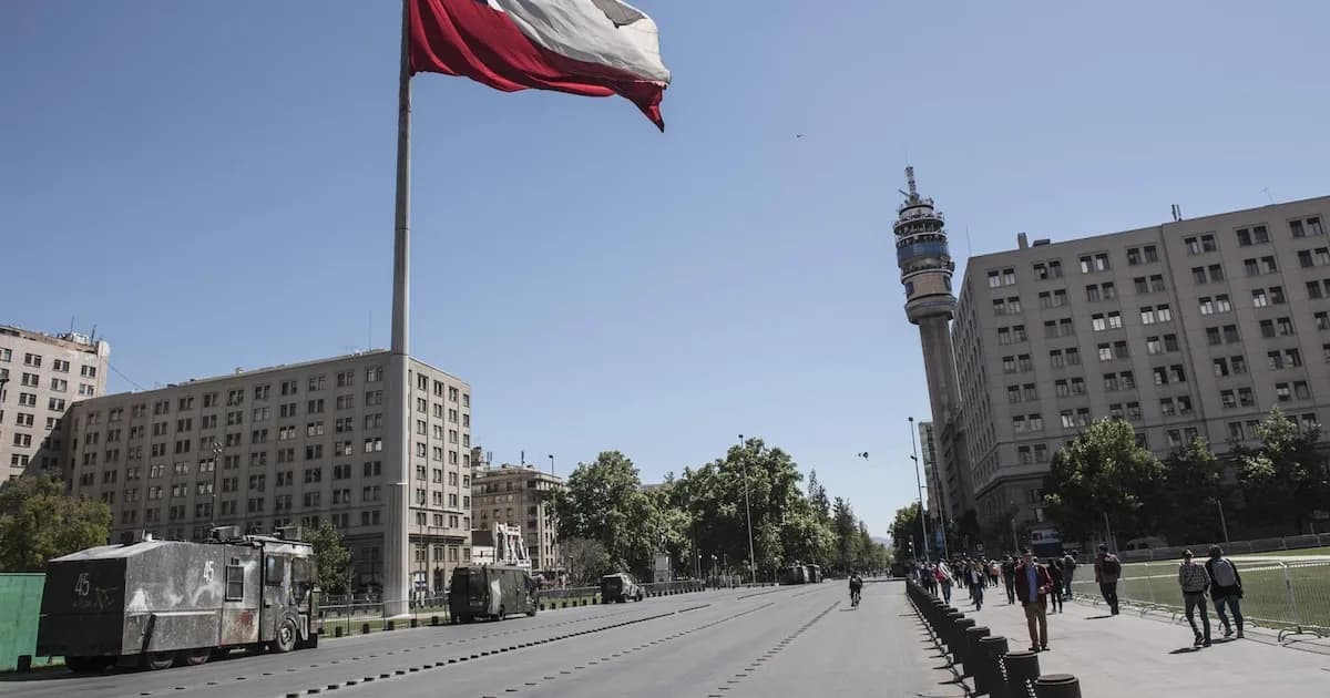 Más de 1.200 detenidos en masivo operativo policial en Chile