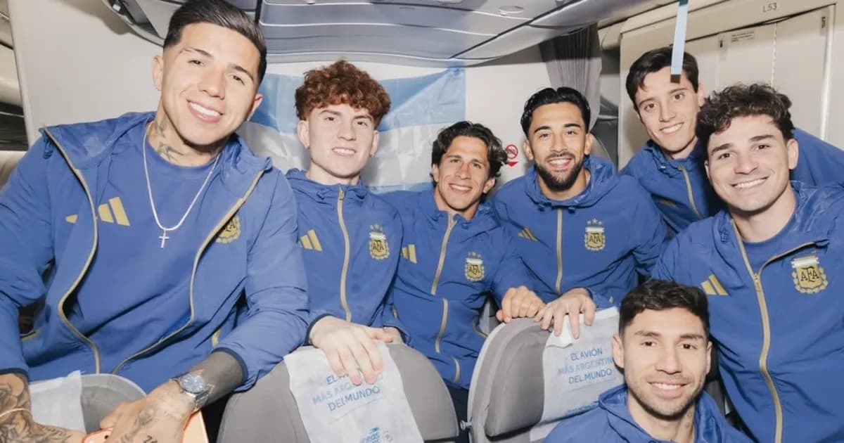 La selección argentina inicia su viaje hacia el Mundial: detalles del plantel y la concentración