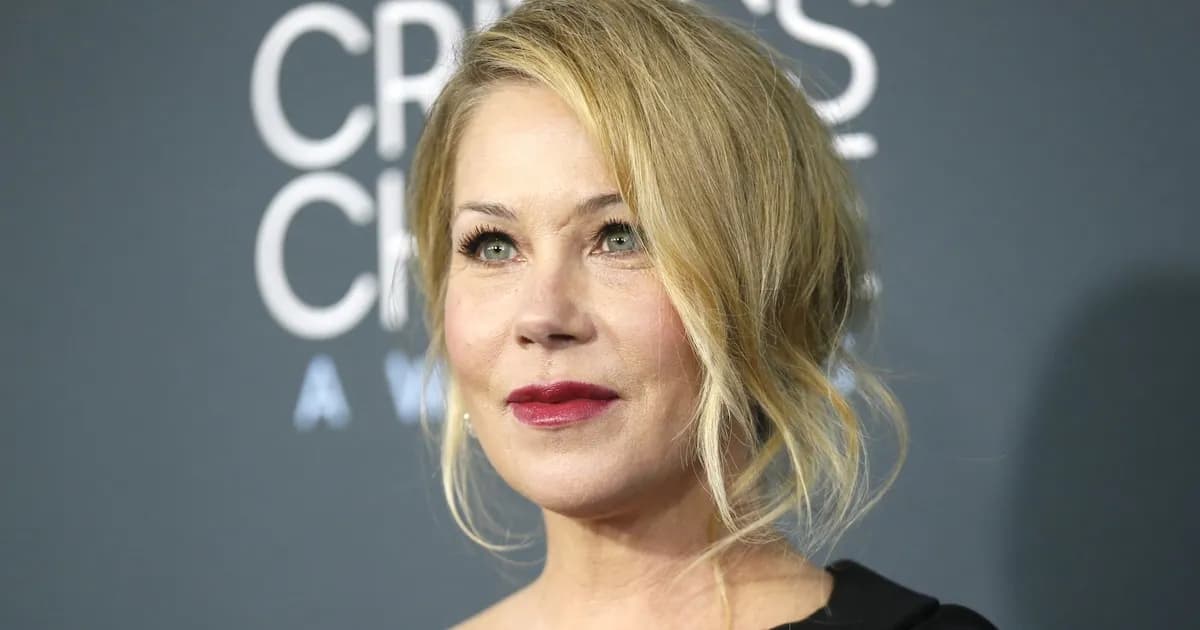 Christina Applegate y su lucha contra la esclerosis múltiple: un relato sincero